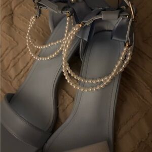 Elegant Blue Women's Sandals with Pearl Detailing